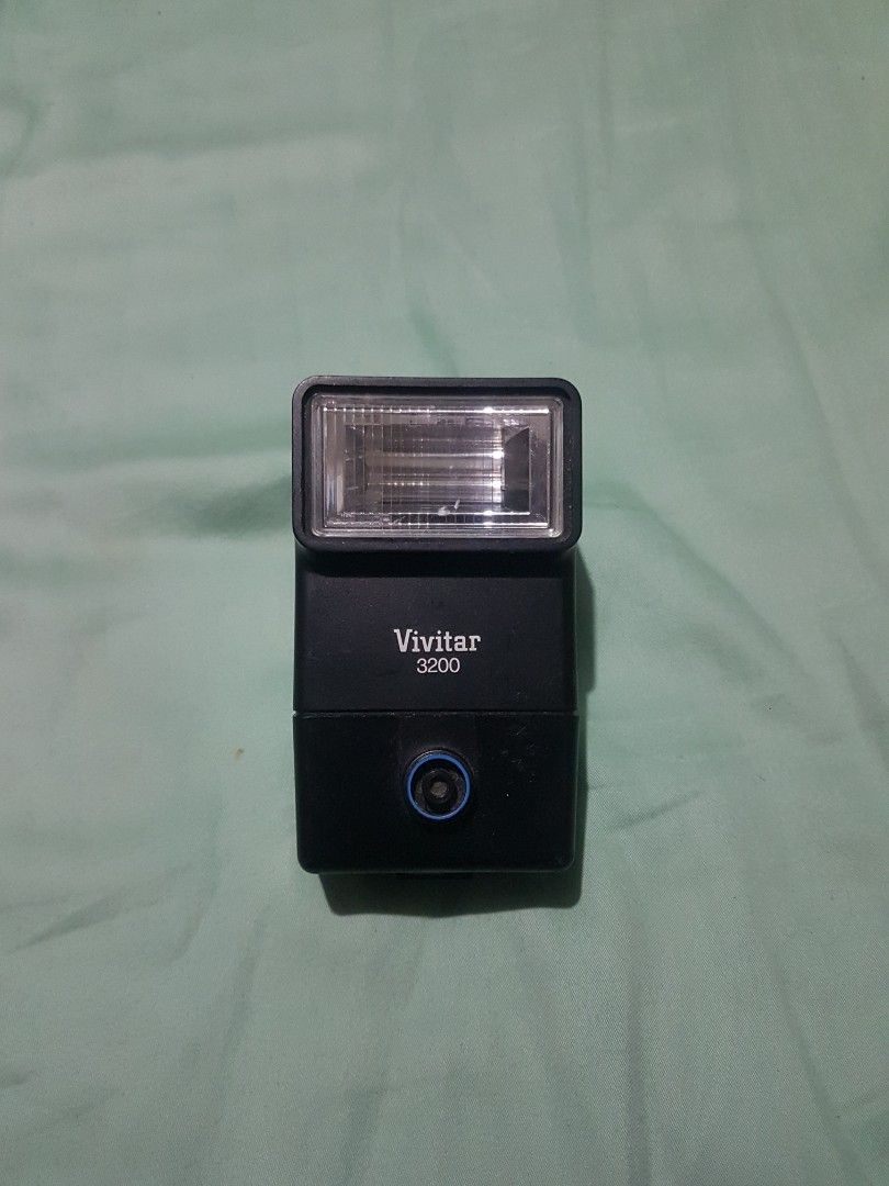 Camera Flash Vivitar 3200 untested (Category: Other Photography Accessories) located in Caloocan City. Submitted by mackenzie001 (Listing ID 1233523678, Image 1). Description: untested as is.