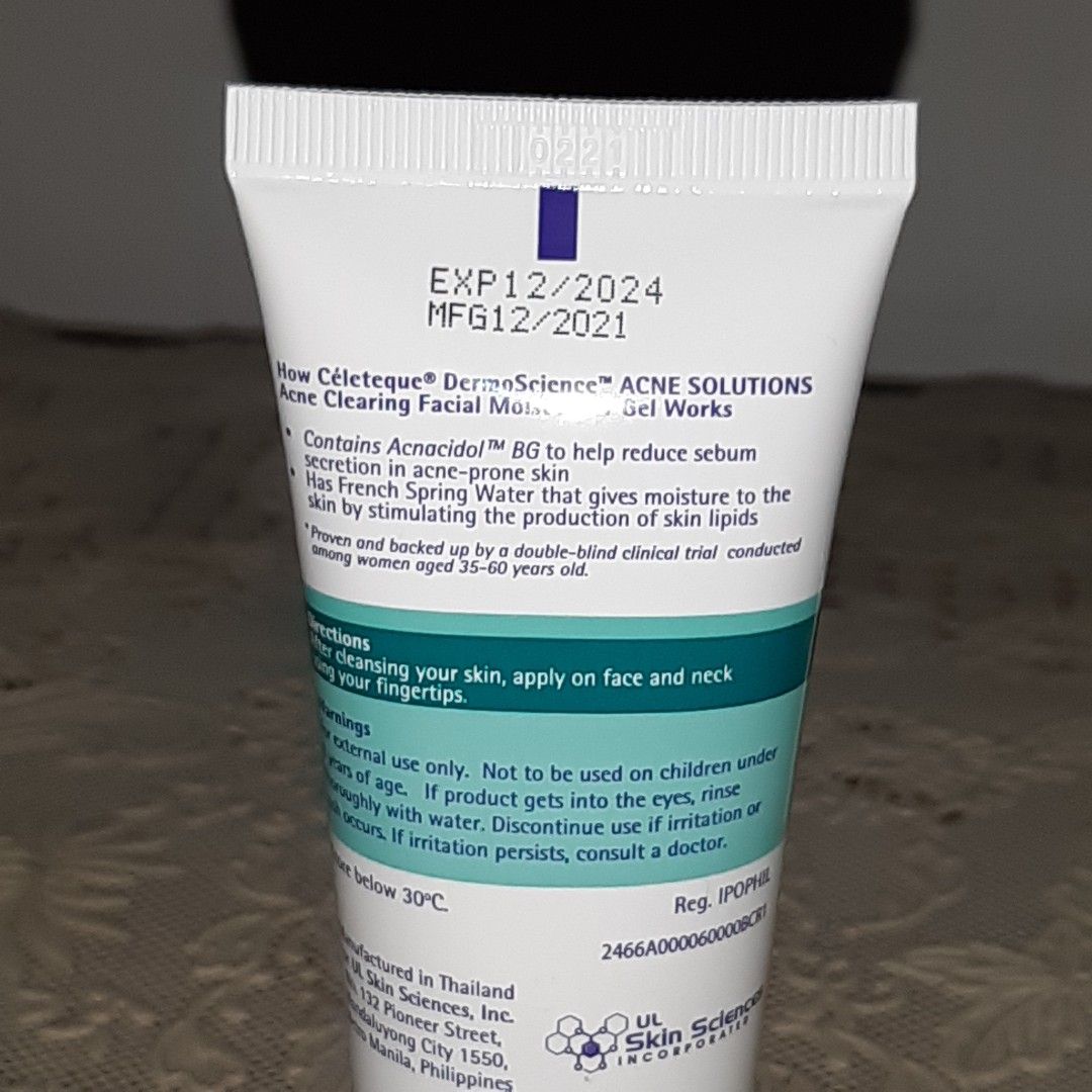Celeteque Acne Clearing Facial Moisturizer Gel 50ml on Carousell