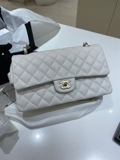 （分類：）位於 。 由 _dim.co 提交（商品編號 1233413388，圖片 1）。簡介： 。