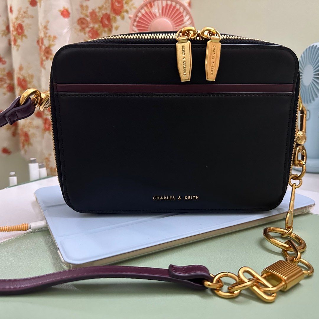 Charles and Keith Multi Pouch Crossbody Bag, Women's Fashion, Bags &  Wallets, Cross-body Bags on Carousell