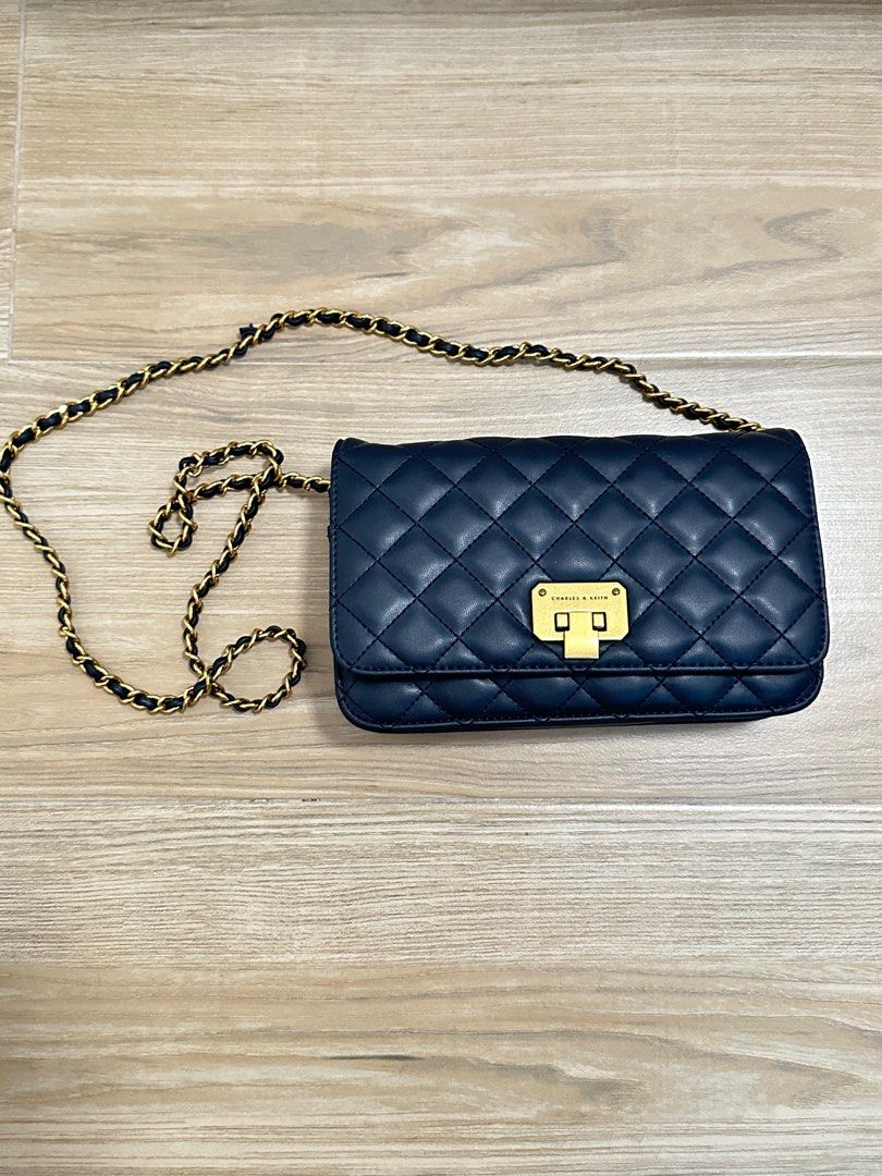 Charles & hotsell keith quilted clutch