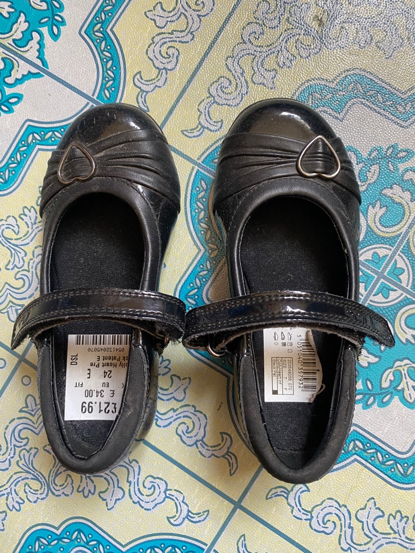 Clarks outlet girls sales