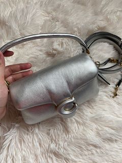 (Category: ) located in . Submitted by triplea_wardrobe (Listing ID 1233391972, Image 1). Description: .
