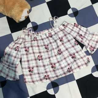 (Kategori: ) berada di . Dikirim oleh floreaa (ID iklan 1233479991, Gambar 1). Deskripsi: .