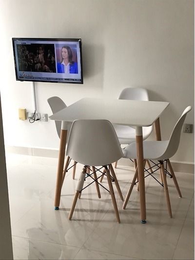 80cm best sale square table