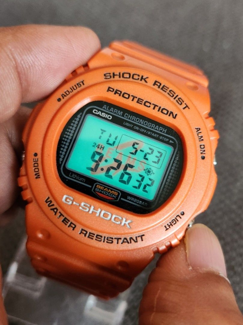 SALE定番人気【30分値下】BEAMS × G-SHOCK DW-5700 20周年記念モデル 時計