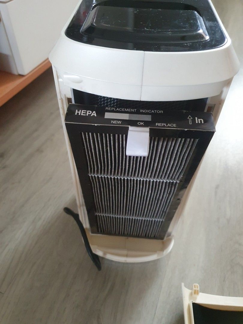 EuropAce air purifier, Furniture & Home Living, Cleaning & Homecare