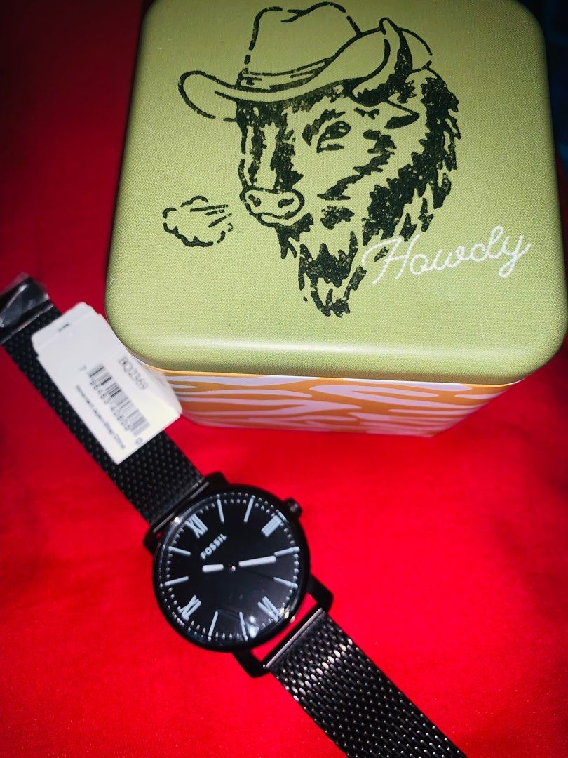 fossil watch on Carousell