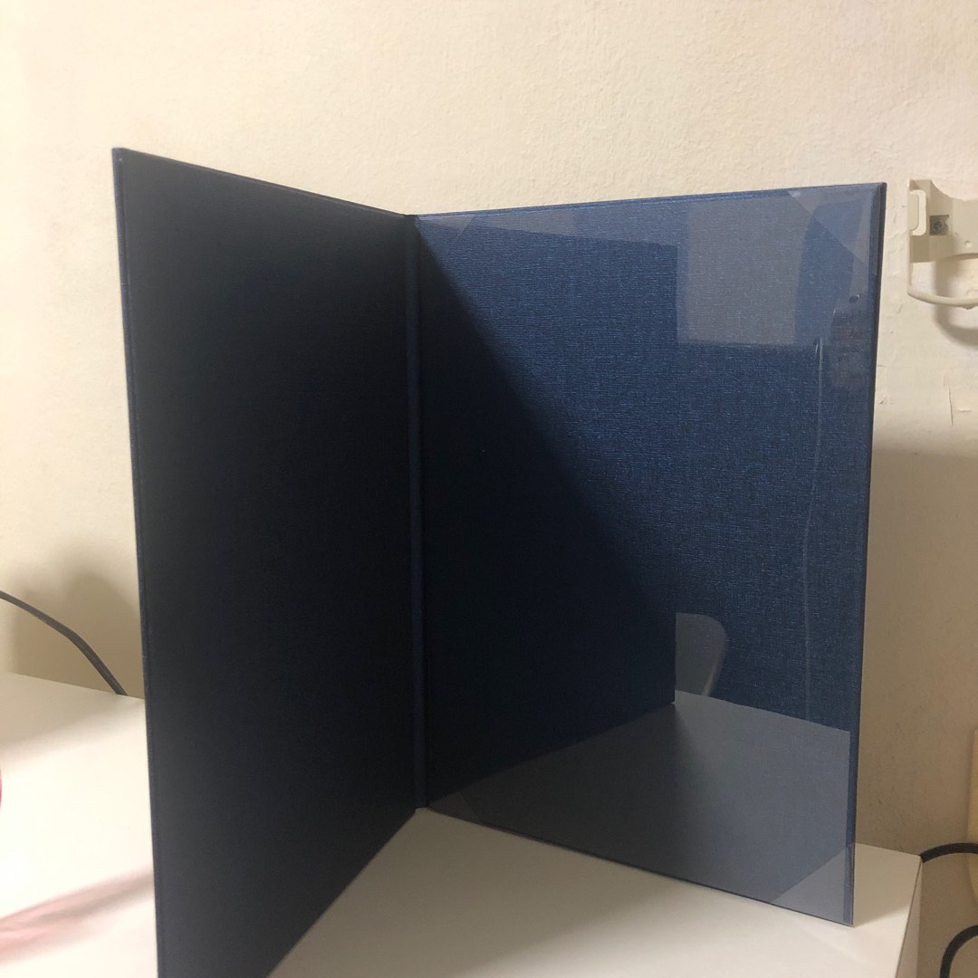 #FREE Tampines: Certificate Display Folder Hobbies Toys Stationery