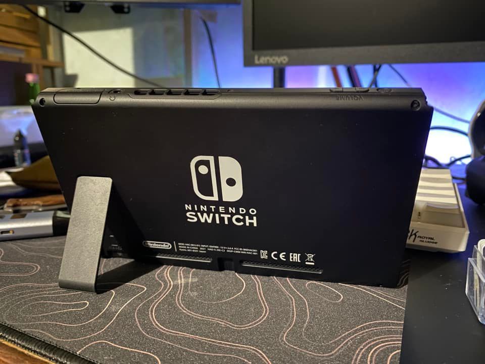 FS: Nintendo Switch V2 (Full Set, No Joy-con, Dobe Controller Case ...