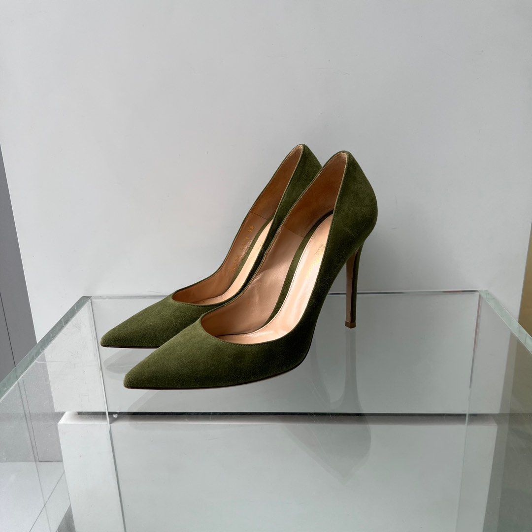 Gianvito rossi online bunny heels