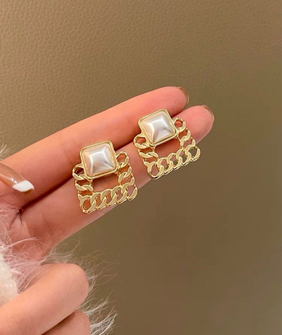 Gold classy earrings square earrings 925 sliver earrings Women s