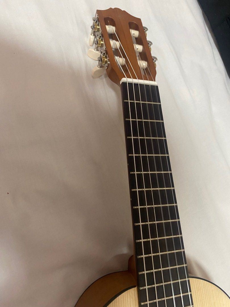 Guitalele G1 Yamaha Original on Carousell
