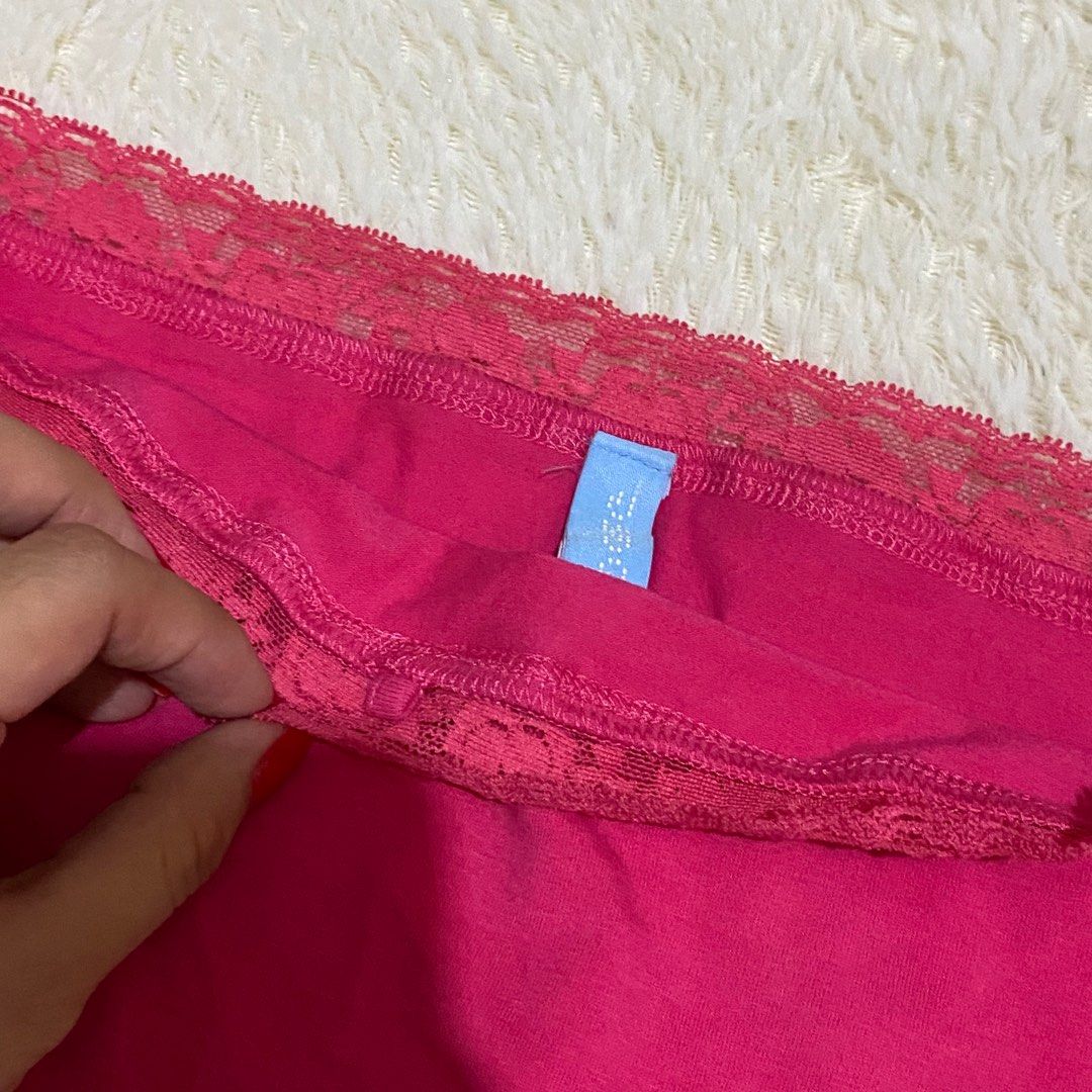 Hot Pink Tube Top (Category: Others Tops) located in Pasig City. Submitted by luxthings (Listing ID 1233525390, Image 2). Description: .