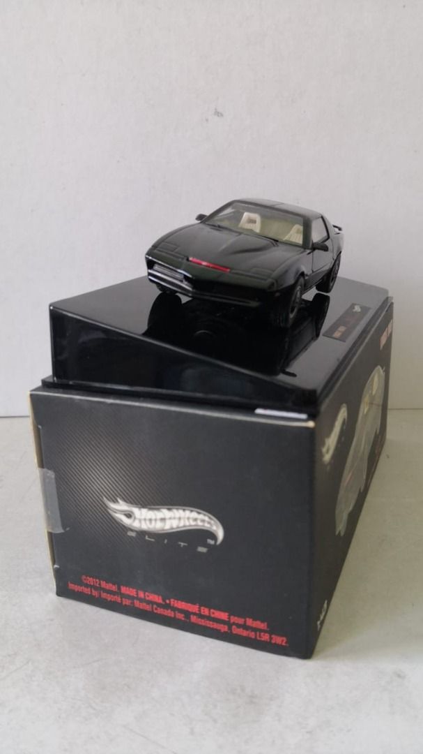 Hot wheels elite top kitt with voice box