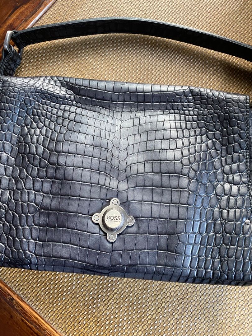 MARKDOWN Hugo Boss Handbag Shoulder Bag Luxury Bags Wallets