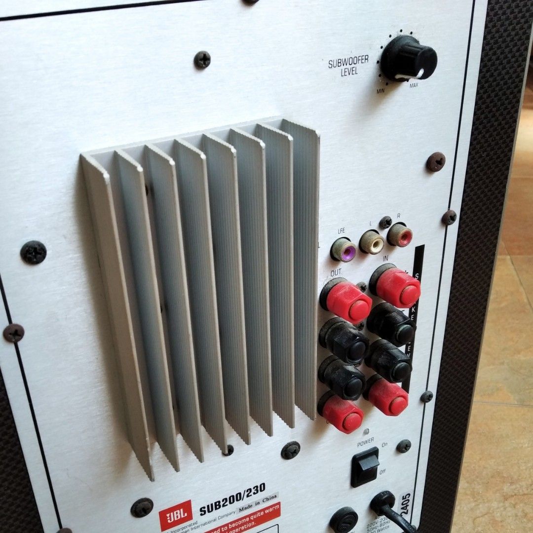 JBL SUB200/230 subwoofer (not working properly), Audio, Soundbars, Speakers & Amplifiers on