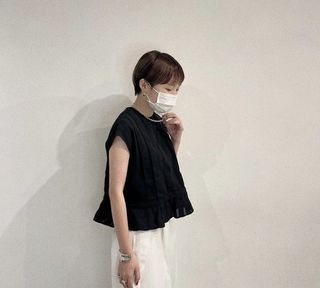 KBF 黑色排扣 前後兩穿上衣 urban research