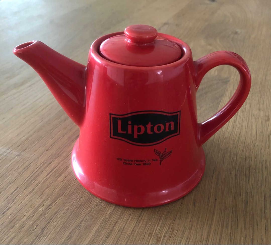 Lipton Teapot (Vintage), Furniture & Home Living, Kitchenware