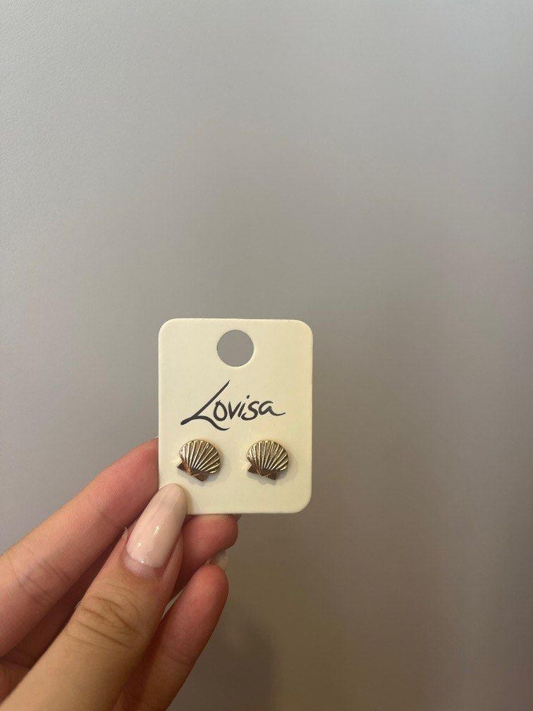 Lovisa Seashell Earrings, Women's Fashion, Jewelry & Organisers