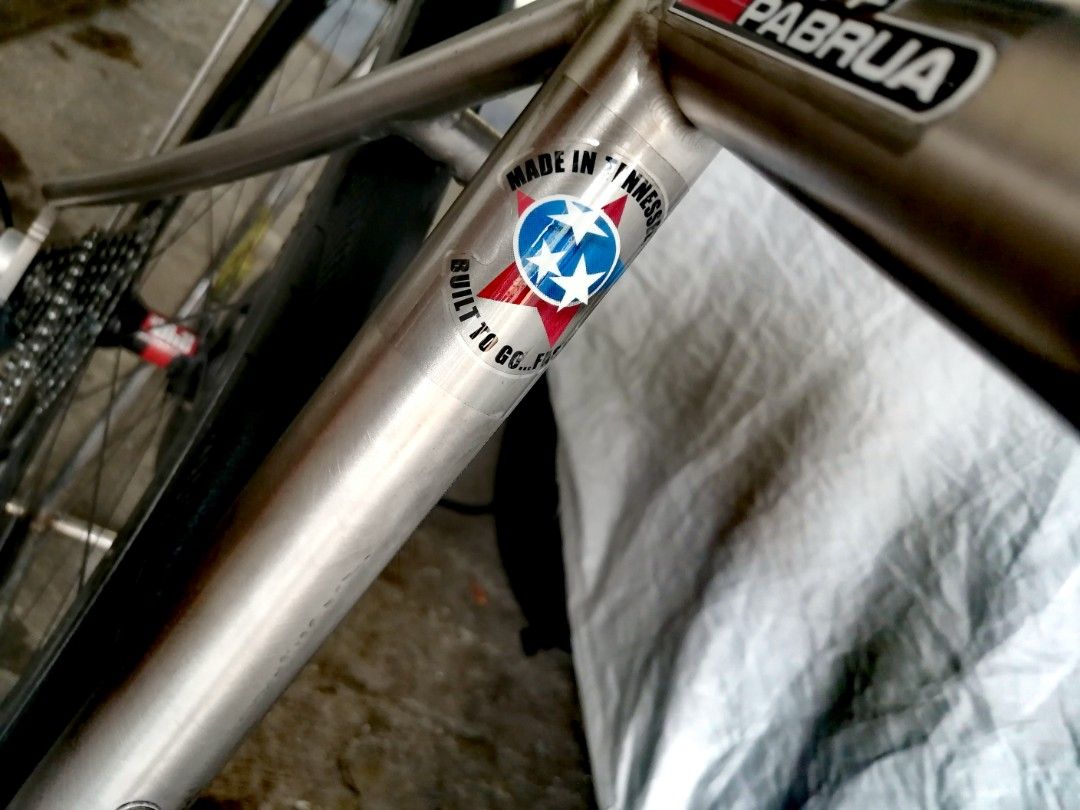 Lynskey R260 Titanium Roadbike, Sports Equipment, Bicycles & Parts ...