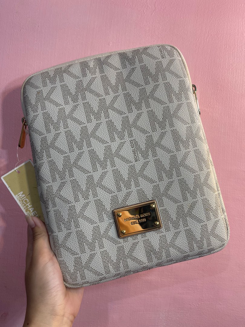 Michael kors ipad case shop 7th generation