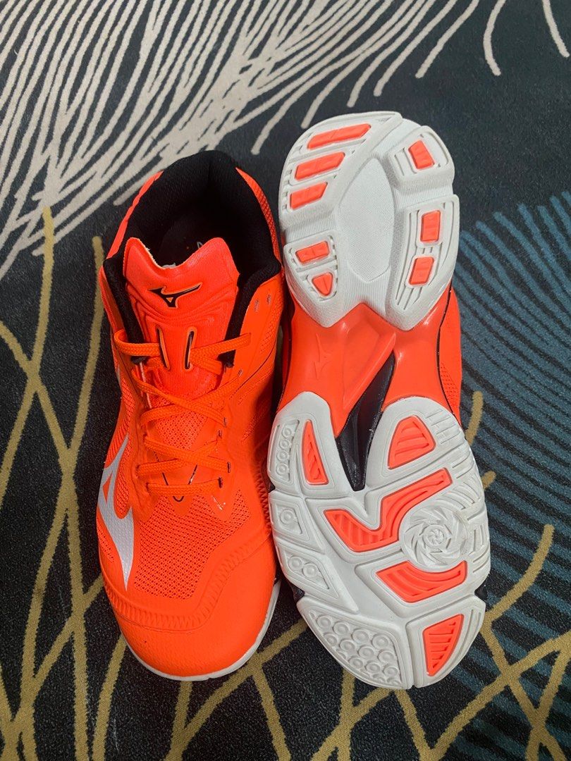Harga mizuno wave lightning on sale pro