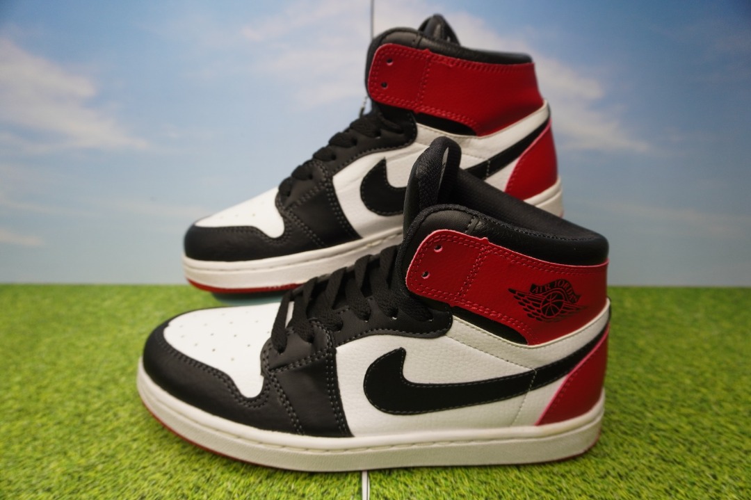 aj1 retro high black and white