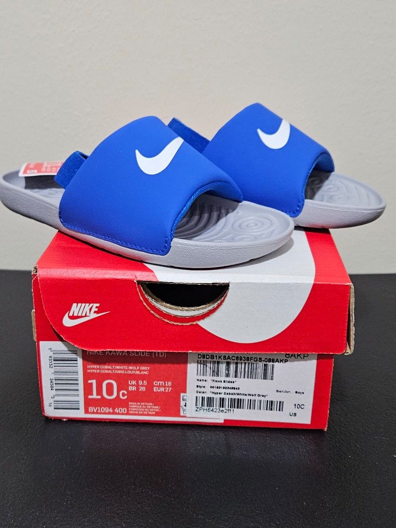 10c nike sandals
