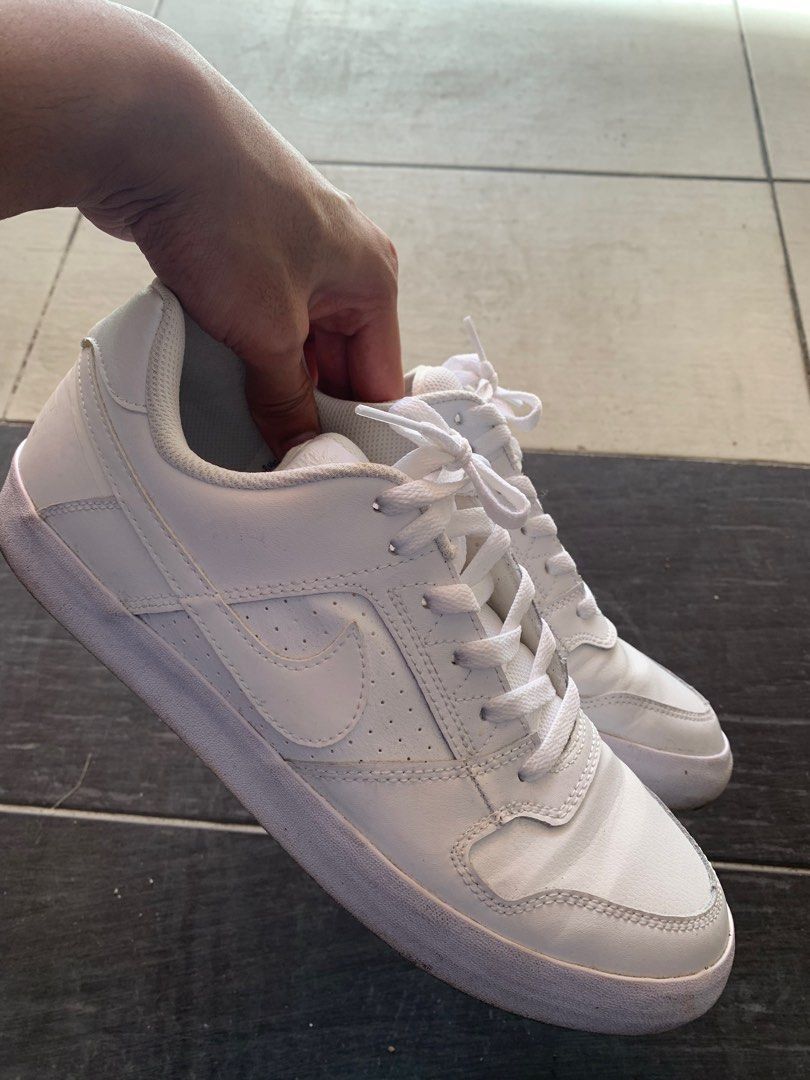 triple white sb dunks