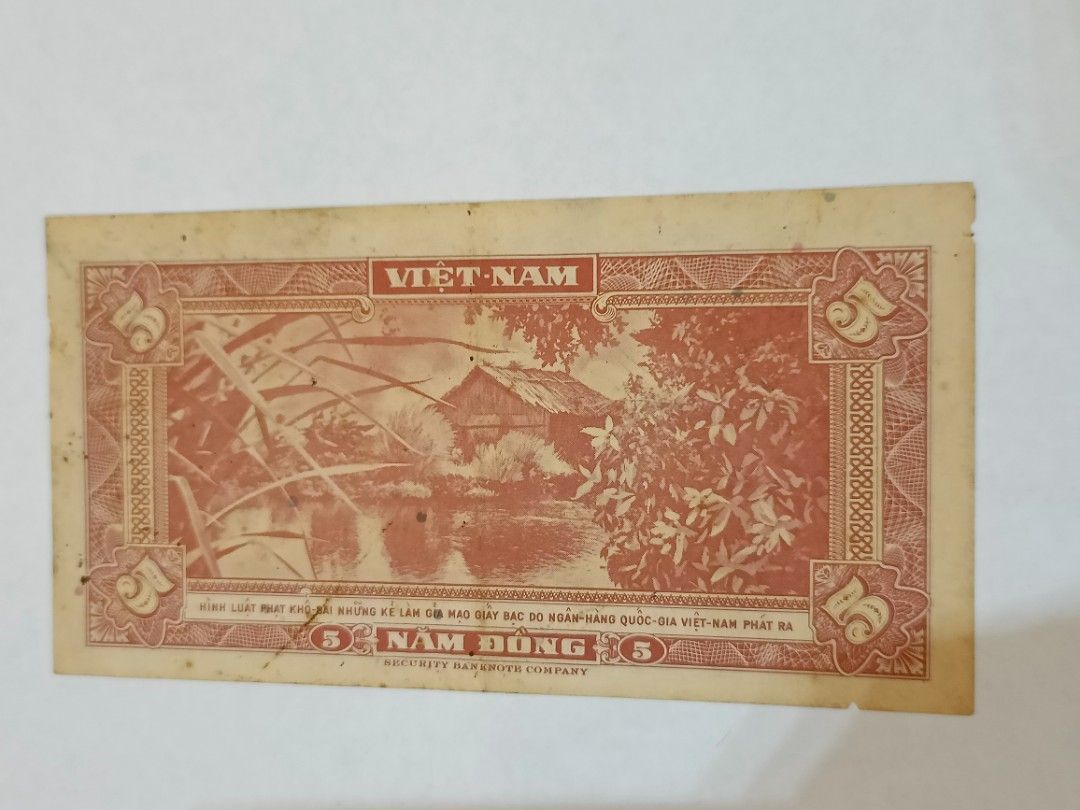 Old notes (Category: Currency) located in Singapore. Submitted by herz0g (Listing ID 1233510016, Image 2). Description: send me your best offer for individual note.