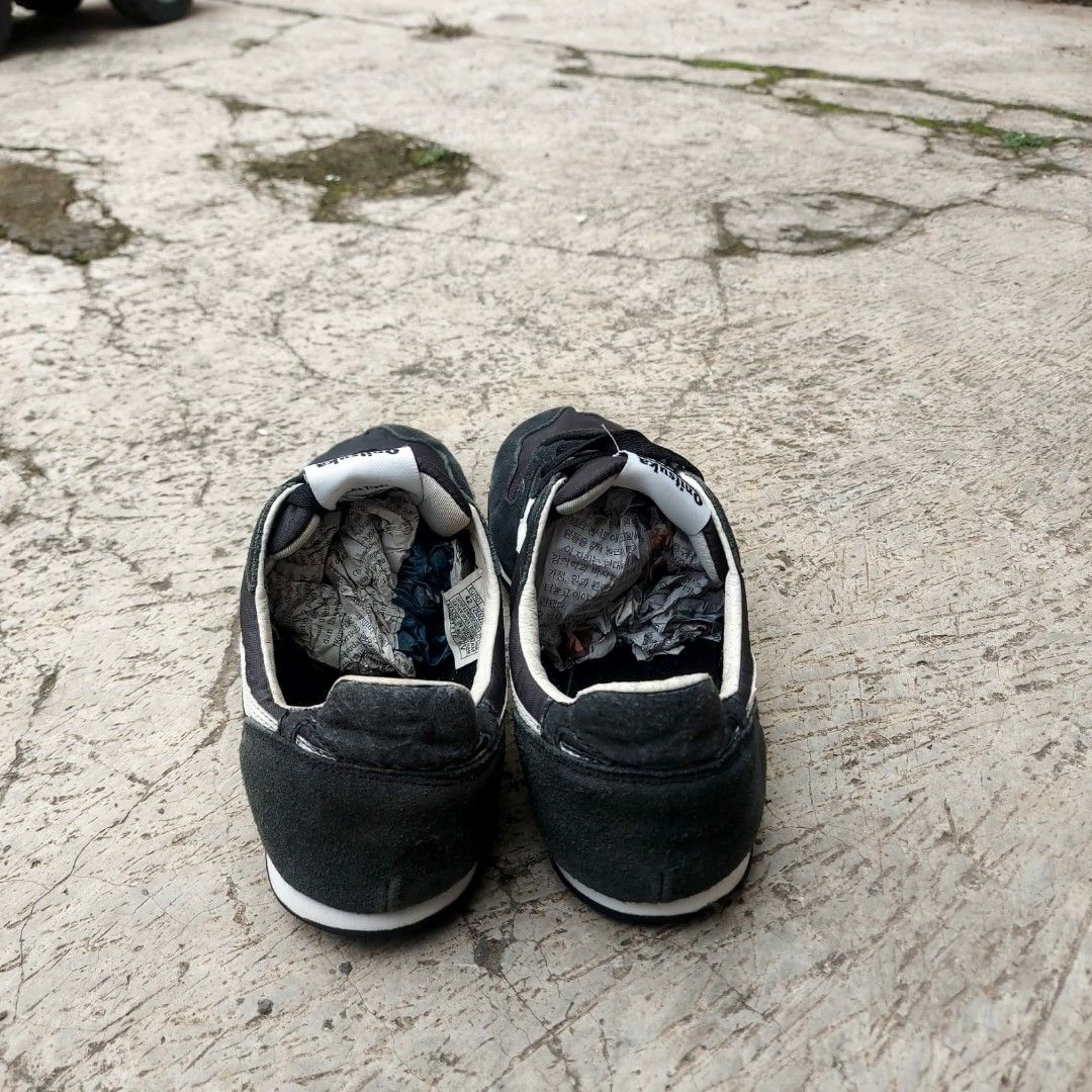 Onitsuka Tiger Serrano Fesyen Pria Sepatu Sneakers di Carousell