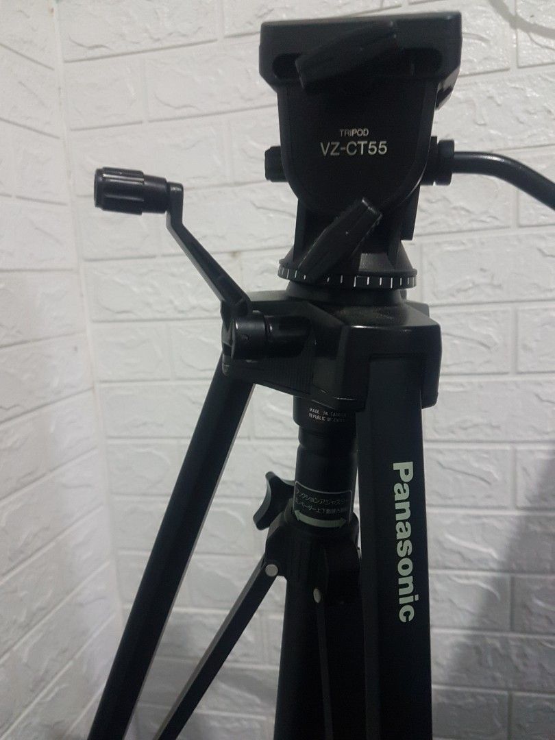 Panasonic Camera Tripod VZCT55 With Case, Photography, Photography