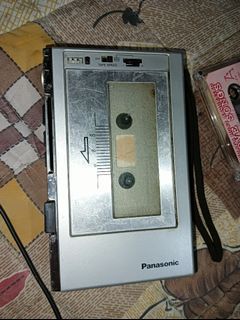 Panasonic RQ 337 cassette player