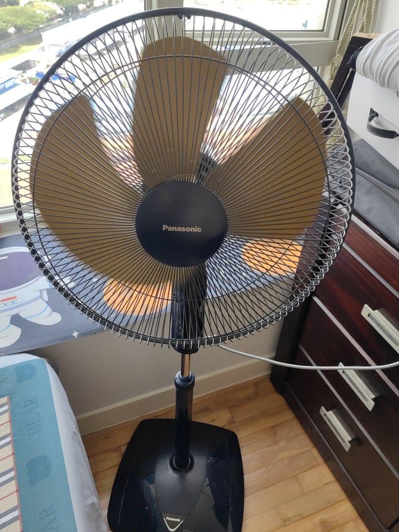 Panasonic standing fan, Furniture & Home Living, Lighting & Fans, Fans