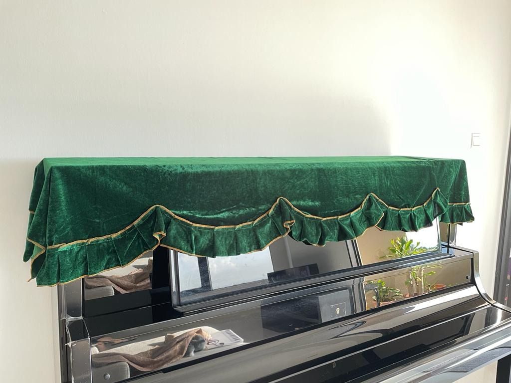 Piano hotsell cover price