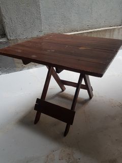 Preloved folding table
