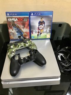 Ps4 Slim 500GB with Games