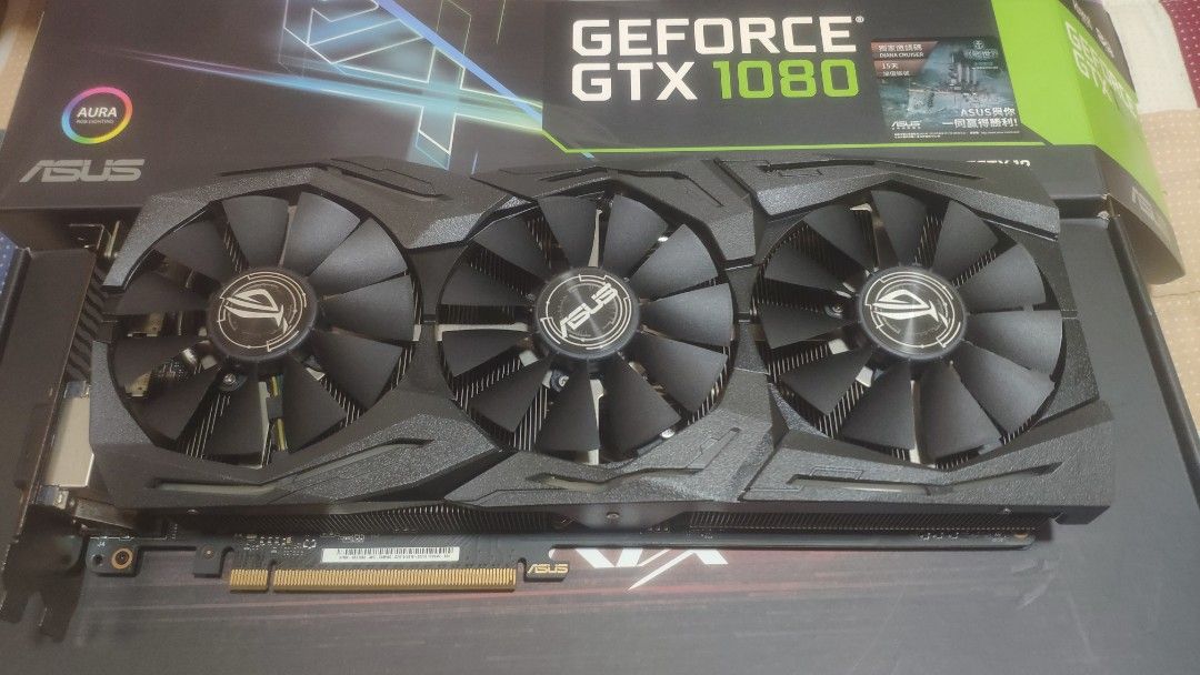 ROG-STRIX-GTX1080-A8G-GAMING, 完整盒裝, 功能都正常 (遊戲卡)