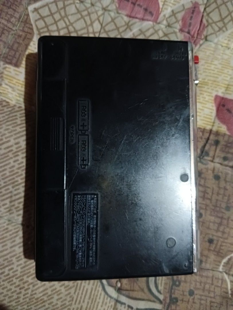 Cassette player Sanyo MR1010B (Category: Portable Music Players) located in Antipolo. Submitted by carnagevisors1990 (Listing ID 1233548938, Image 3). Description: vintage, AS IS with power only MADE IN JAPAN.
