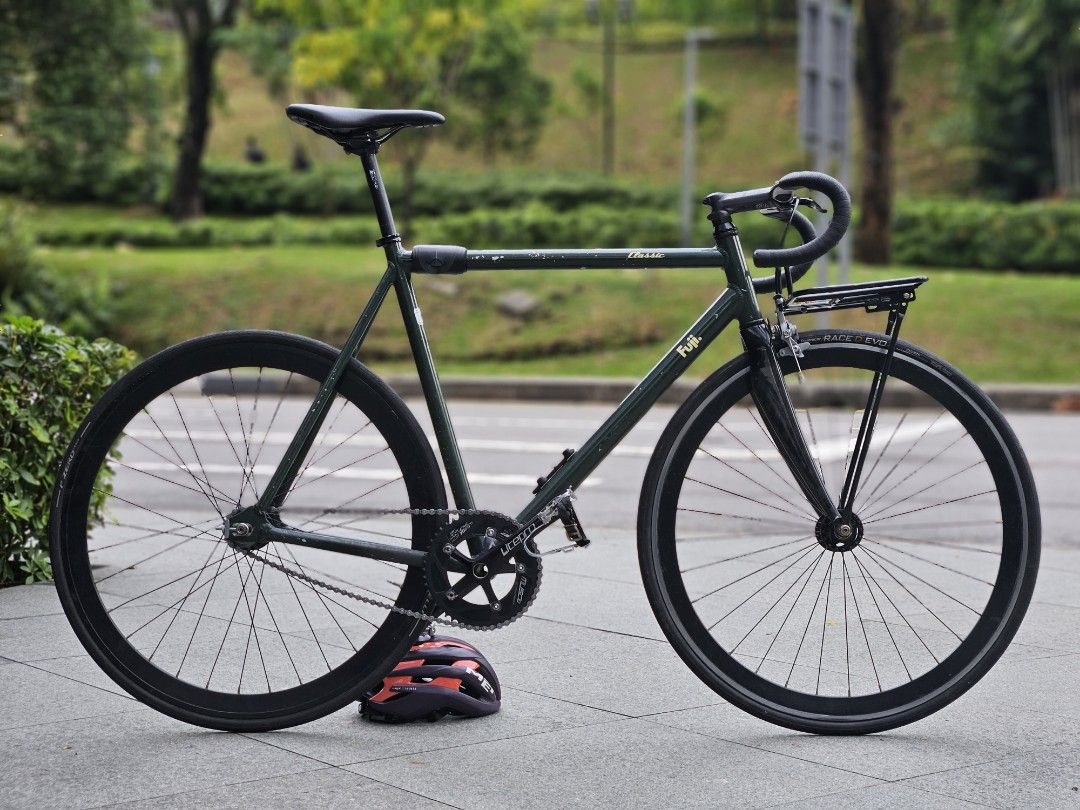 Size 56 Fuji Classic Fixed Gear