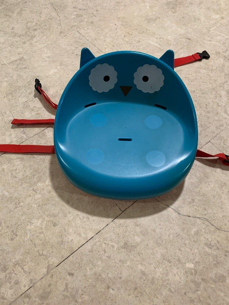 Skip hop Baby booster seat for mealtime