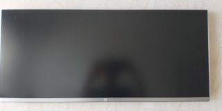 Spoilt/ faulty: 34" Crossover LCD/ LED Backlight Monitor