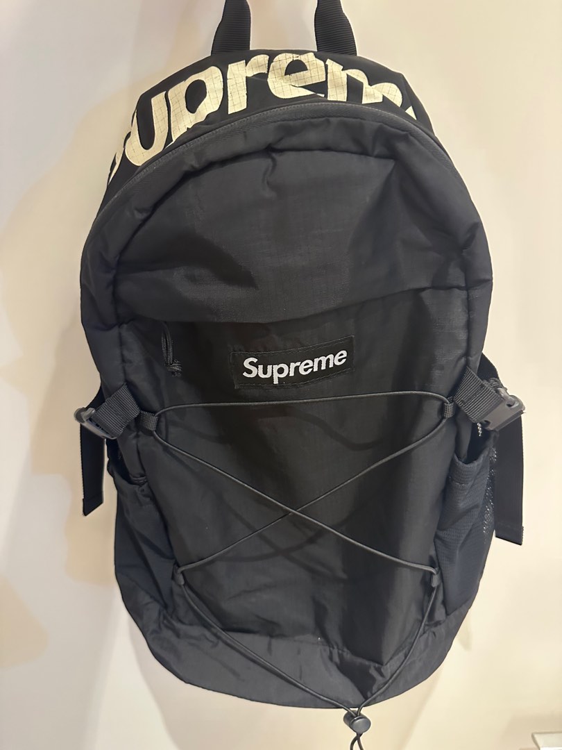 Supreme 2016SS 稀有絕版黑色後背包, 他的時尚, 包, 背包在旋轉拍賣