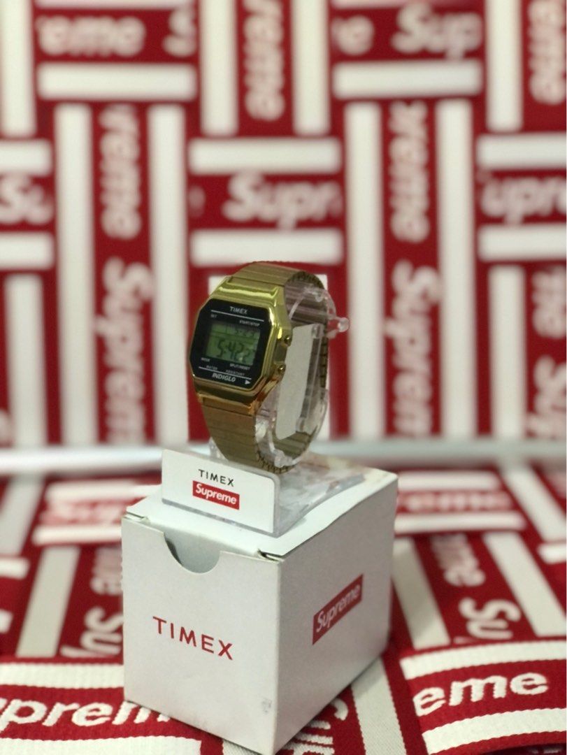 Supreme Timex Digital Watch 2019 AW, 他的時尚, 手錶及配件, 手錶在
