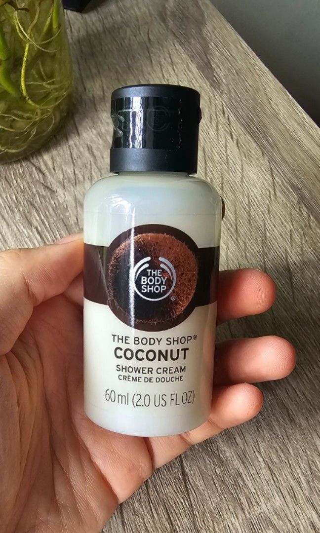 The Body Shop Shower Cream Coconut, Kesehatan & Kecantikan, Kulit