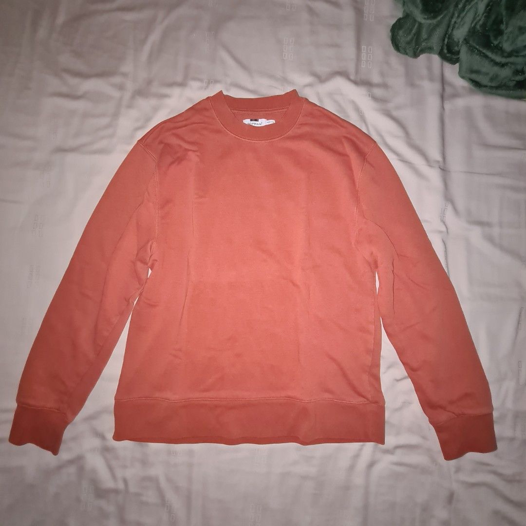 Topman Sweatshirt (Category: Coats, Jackets and Outerwear) located in Quezon City. Submitted by Strawhat10 (Listing ID 1233524921, Image 1). Description: MOP: Gcash MOD: Grab or Lalamove Location: North Edsa, QC.