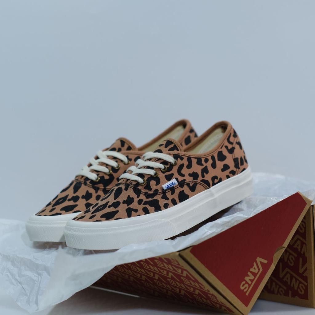 Vans Authentic 44 DX Anaheim Factory OG Leopard