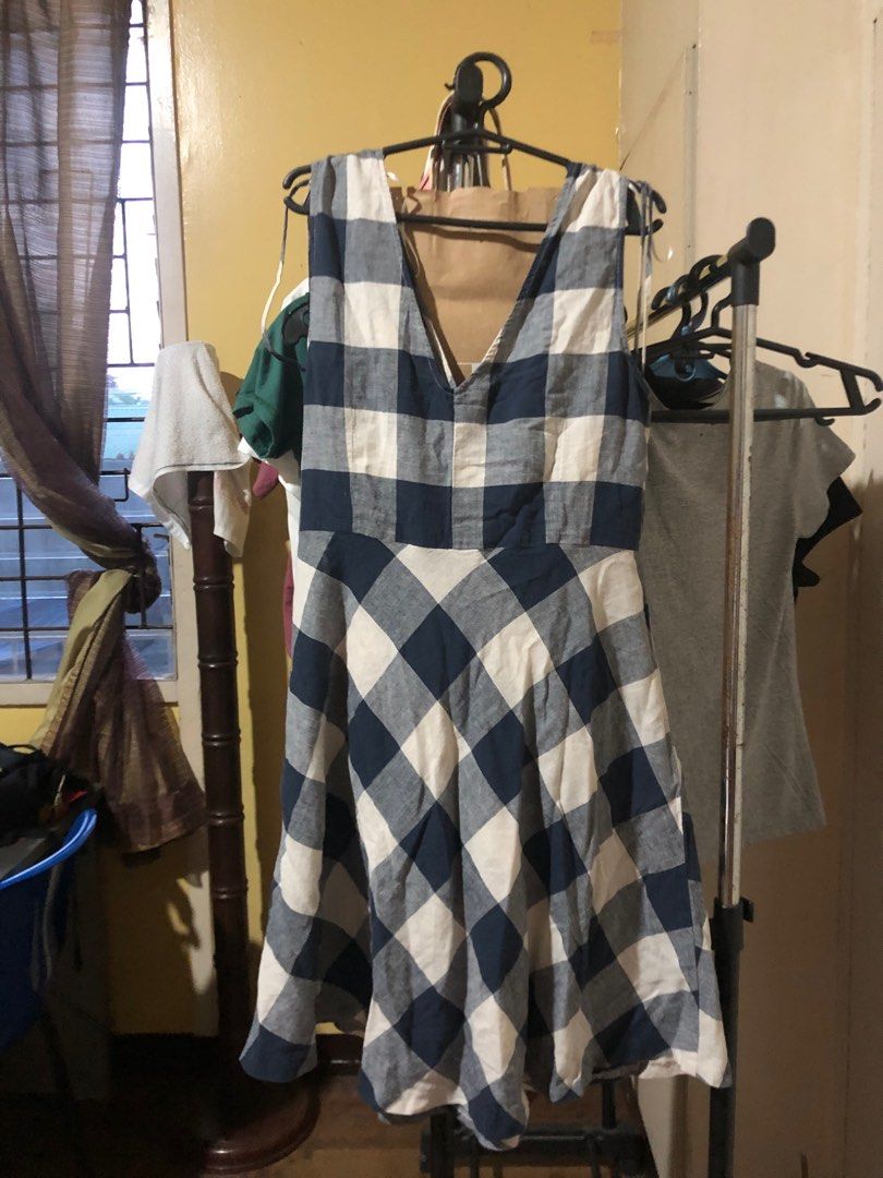 Zara gingham dress on Carousell