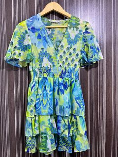 (Category: ) located in . Submitted by kayeapparel (Listing ID 1233398045, Image 1). Description: .